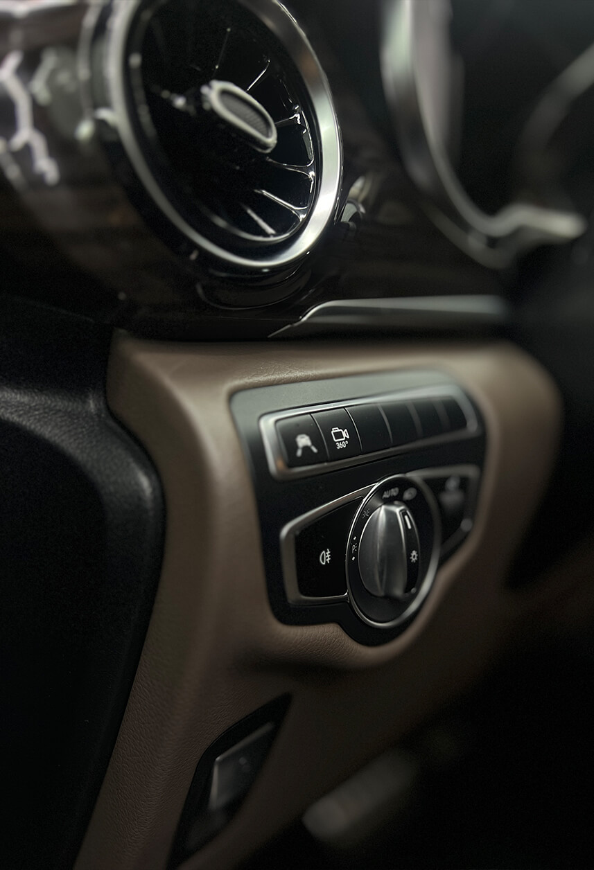 Full detailing enterijera Niš 1 Auto Oaza Full Detailing Enterijera 2