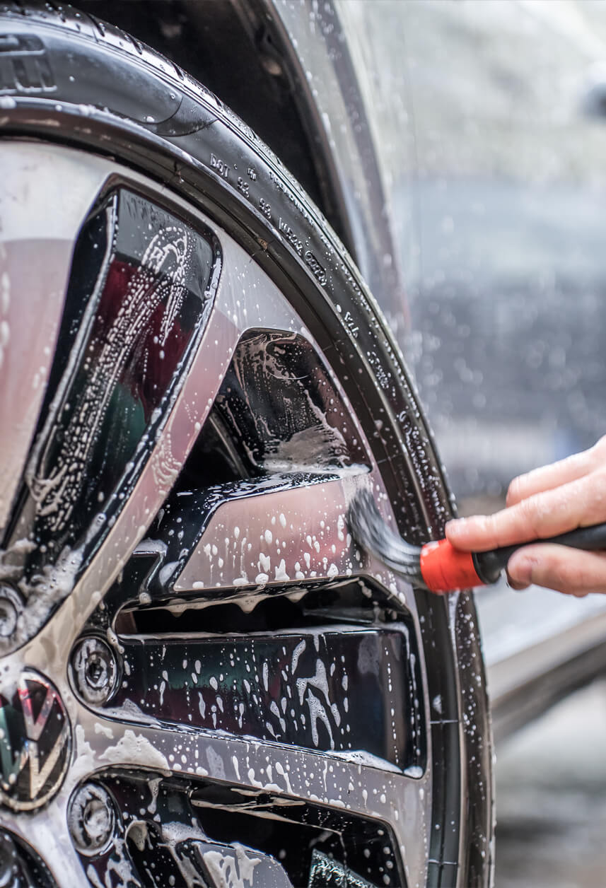 Premium pranje automobila Niš 2 Auto Oaza Premium pranje 3
