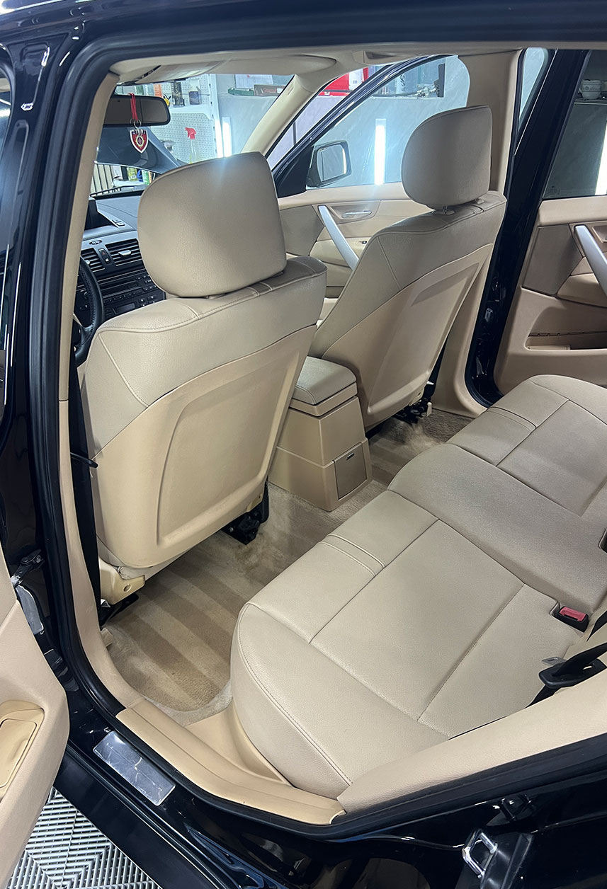 Profesionalno dubinsko pranje automobila Niš 1 Dubinsko čišćenje enterijera automobila Niš